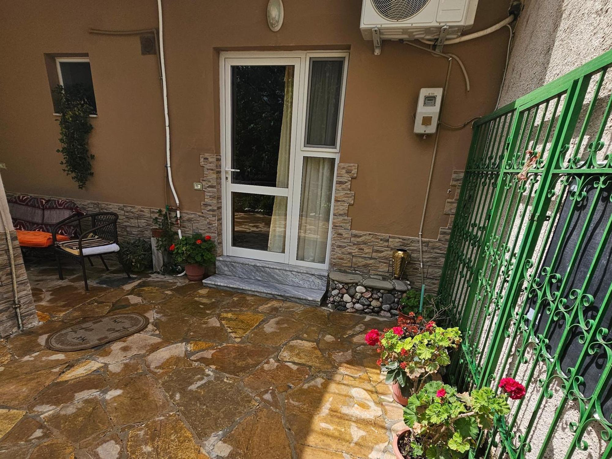 Honey-House “Kastrioti” Appartement Përmet Buitenkant foto